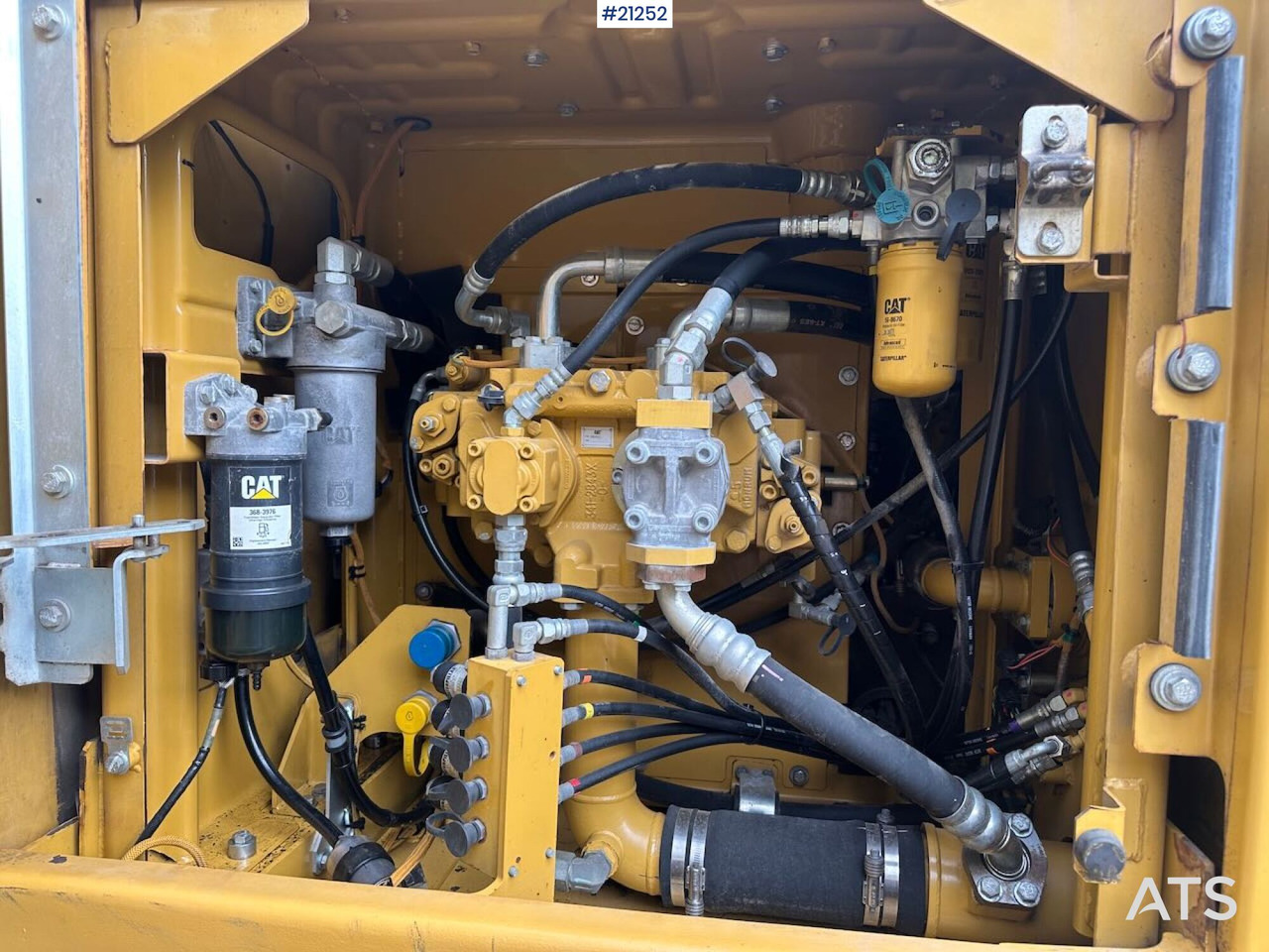 Excavadora de cadenas Caterpillar 323E: foto 29