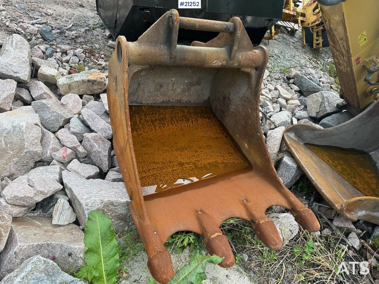 Excavadora de cadenas Caterpillar 323E: foto 42