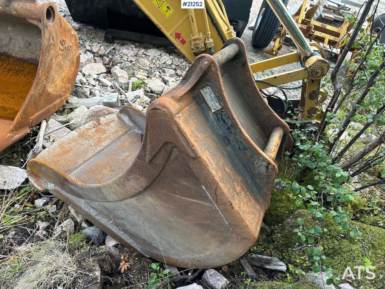 Excavadora de cadenas Caterpillar 323E: foto 46