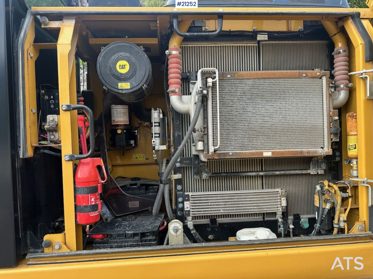 Excavadora de cadenas Caterpillar 323E: foto 23