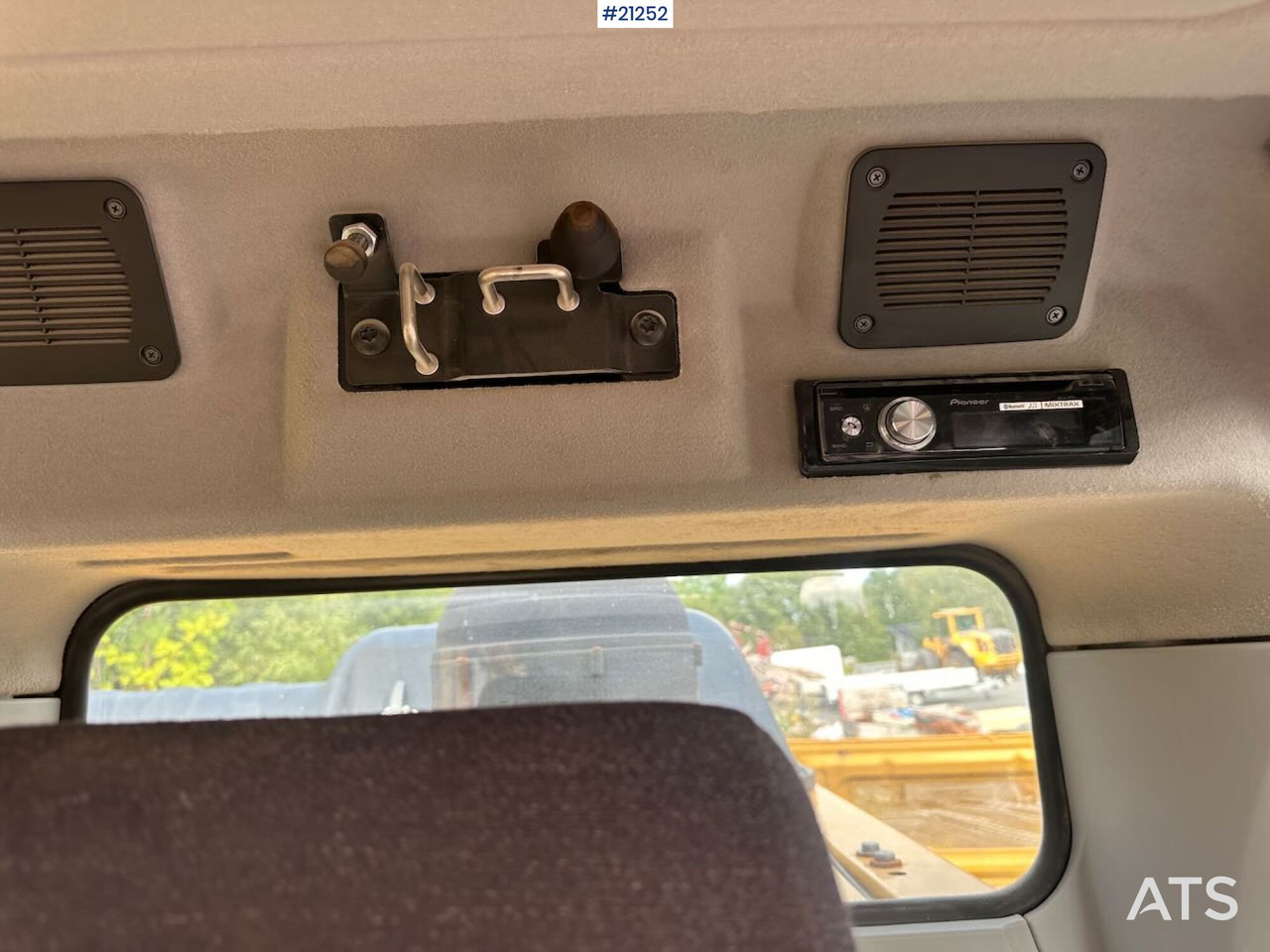 Excavadora de cadenas Caterpillar 323E: foto 41