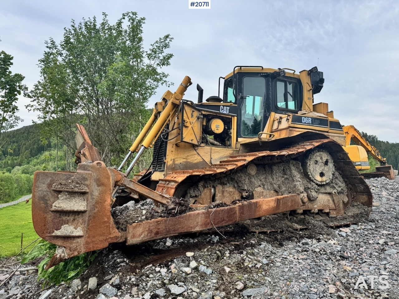 Caterpillar D6R LGP - Bulldozer: foto 2 Caterpillar D6R LGP - Bulldozer: foto 2