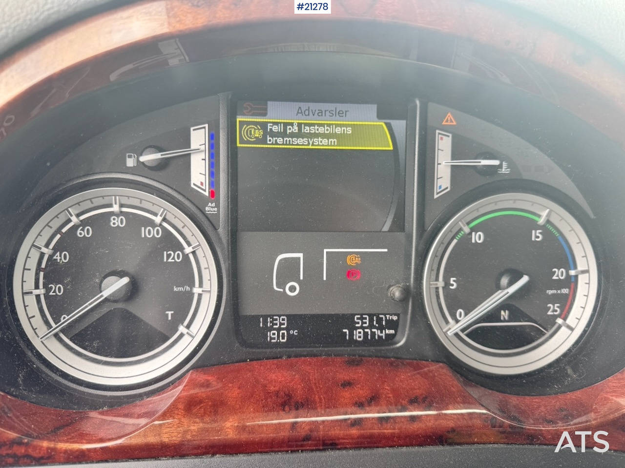 Camión caja cerrada DAF CF440 6x2 Skapbil m/ kjøl/frys aggregat. Euro 6: foto 33 Camión caja cerrada DAF CF440 6x2 Skapbil m/ kjøl/frys aggregat. Euro 6: foto 33