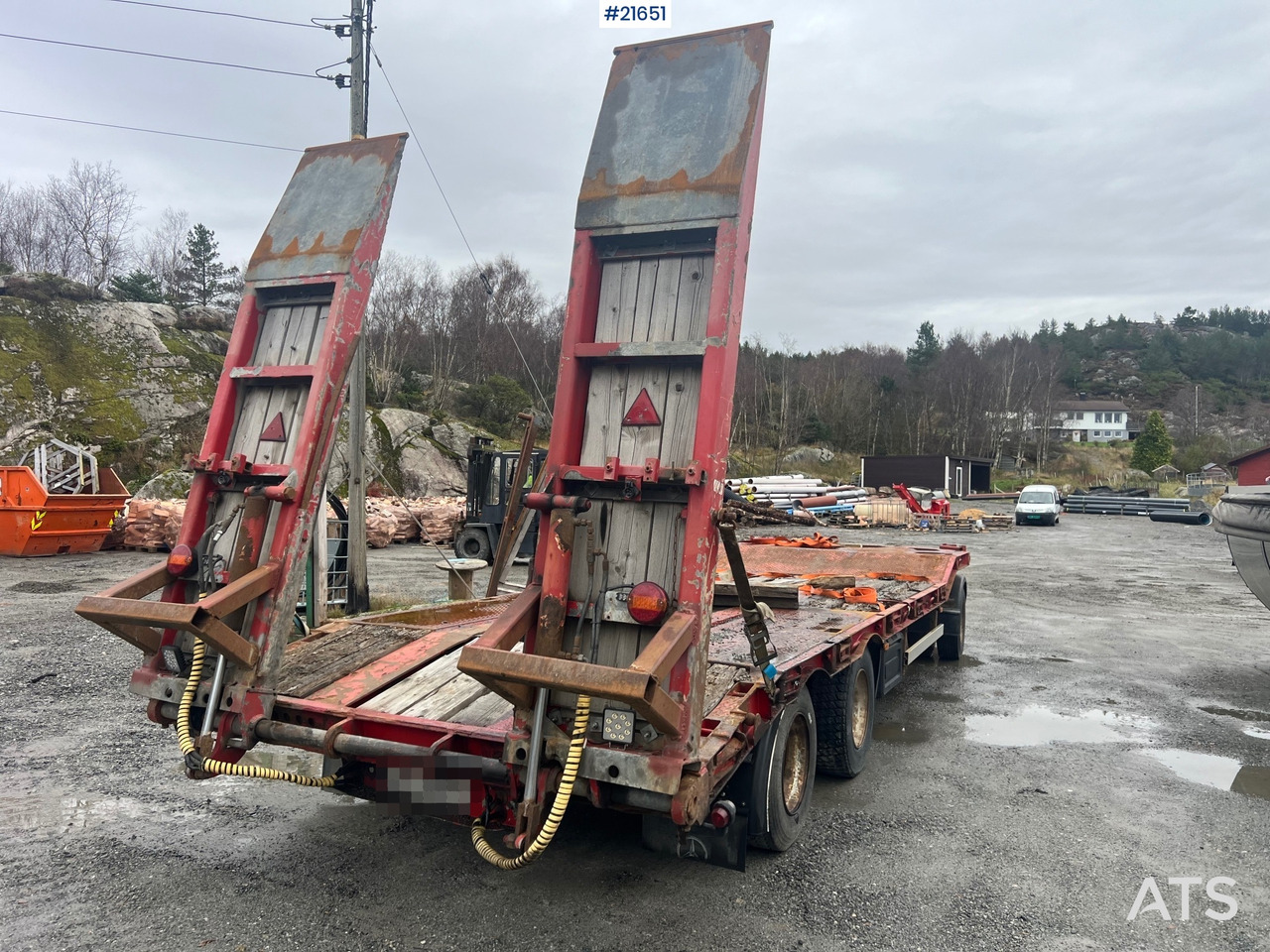 Damm 3 akslet maskinhenger m/ hydrauliske kjørebroer - Remolque portavehículos: foto 4 Damm 3 akslet maskinhenger m/ hydrauliske kjørebroer - Remolque portavehículos: foto 4