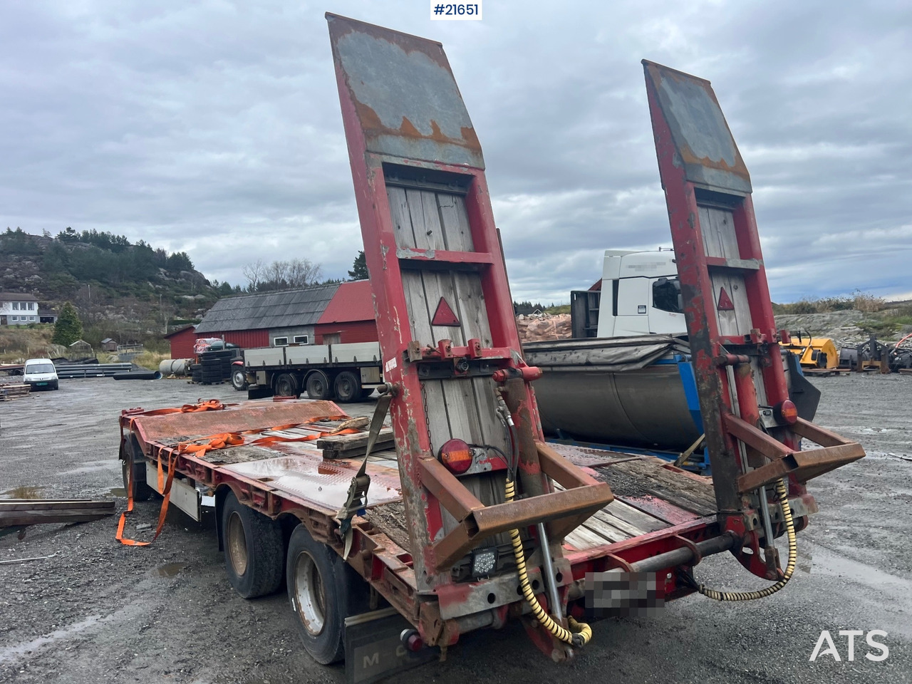 Damm 3 akslet maskinhenger m/ hydrauliske kjørebroer - Remolque portavehículos: foto 2 Damm 3 akslet maskinhenger m/ hydrauliske kjørebroer - Remolque portavehículos: foto 2