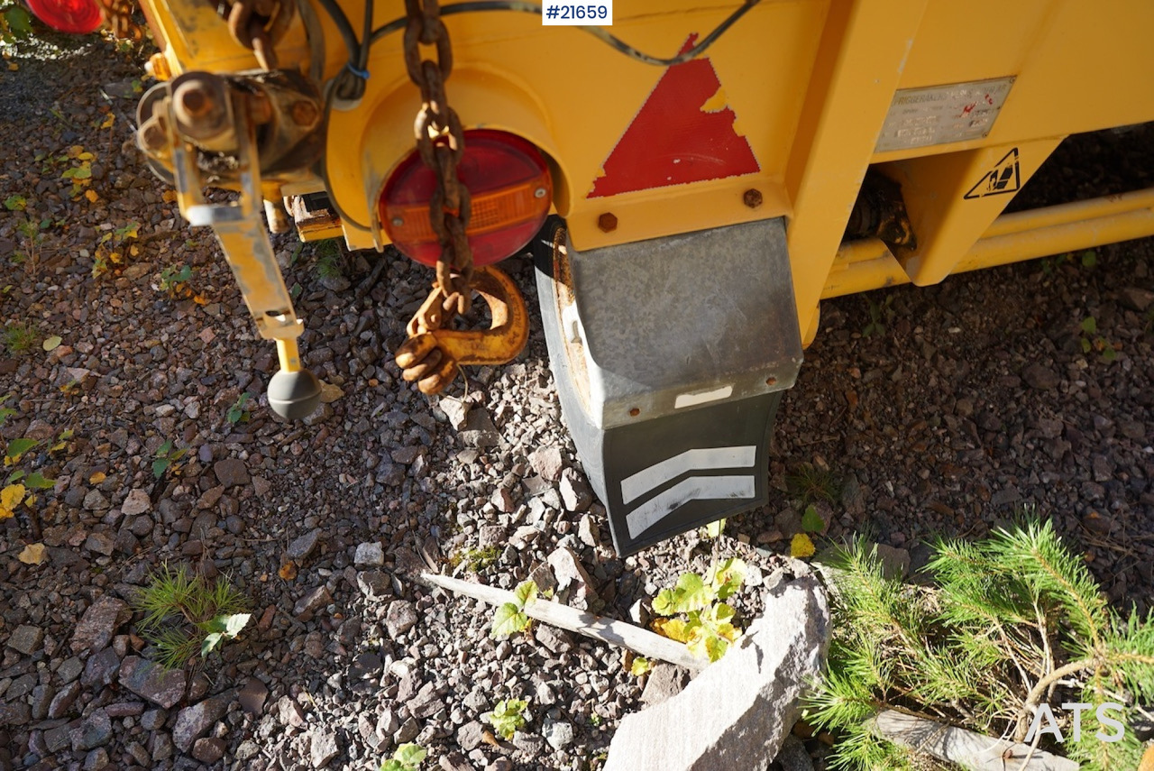 Falköping Falköping sandstrøer for lastebil type LB1000 - Esparcidor de sal: foto 5 Falköping Falköping sandstrøer for lastebil type LB1000 - Esparcidor de sal: foto 5