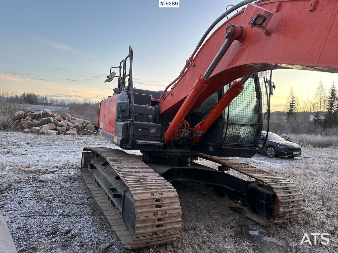 Hitachi ZX210LC-6 - Excavadora: foto 5 Hitachi ZX210LC-6 - Excavadora: foto 5