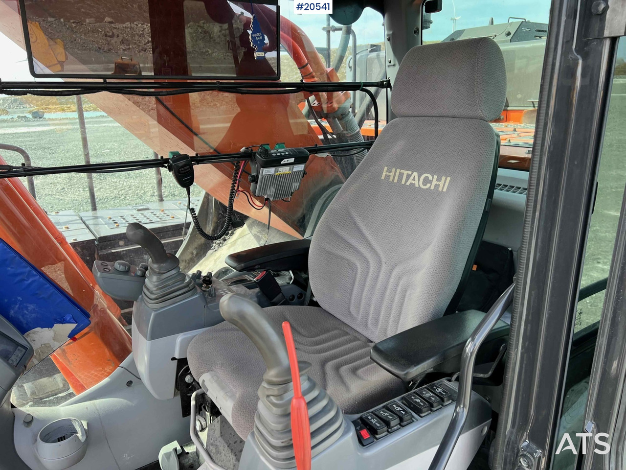 Excavadora Hitachi zx530LCH-6: foto 36