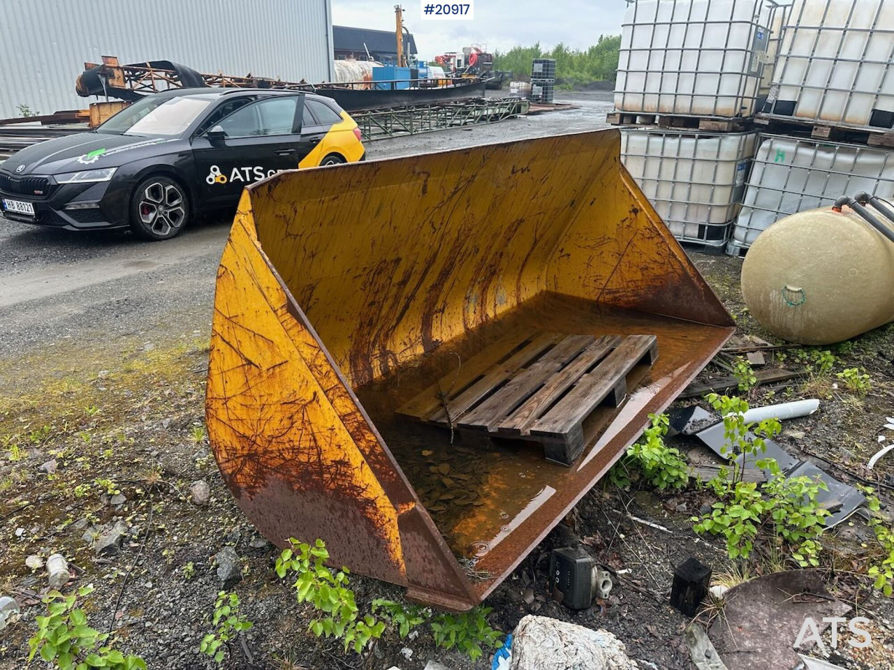 Hjullasterskuffe Har stått på en Hanomag 44C - Cazo cargador para Maquinaria de construcción: foto 3 Hjullasterskuffe Har stått på en Hanomag 44C - Cazo cargador para Maquinaria de construcción: foto 3