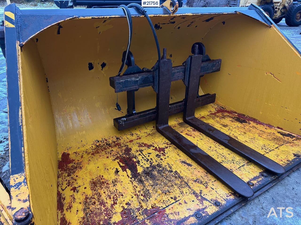 Klappvingeskuffe til hjullaster - Cazo cargador: foto 3 Klappvingeskuffe til hjullaster - Cazo cargador: foto 3