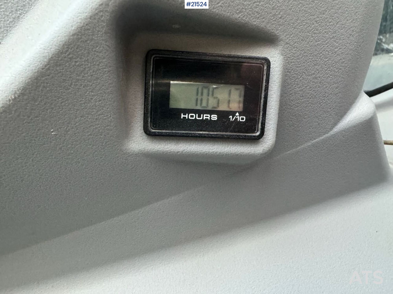 Excavadora de cadenas Kobelco SK140SRLC: foto 40 Excavadora de cadenas Kobelco SK140SRLC: foto 40