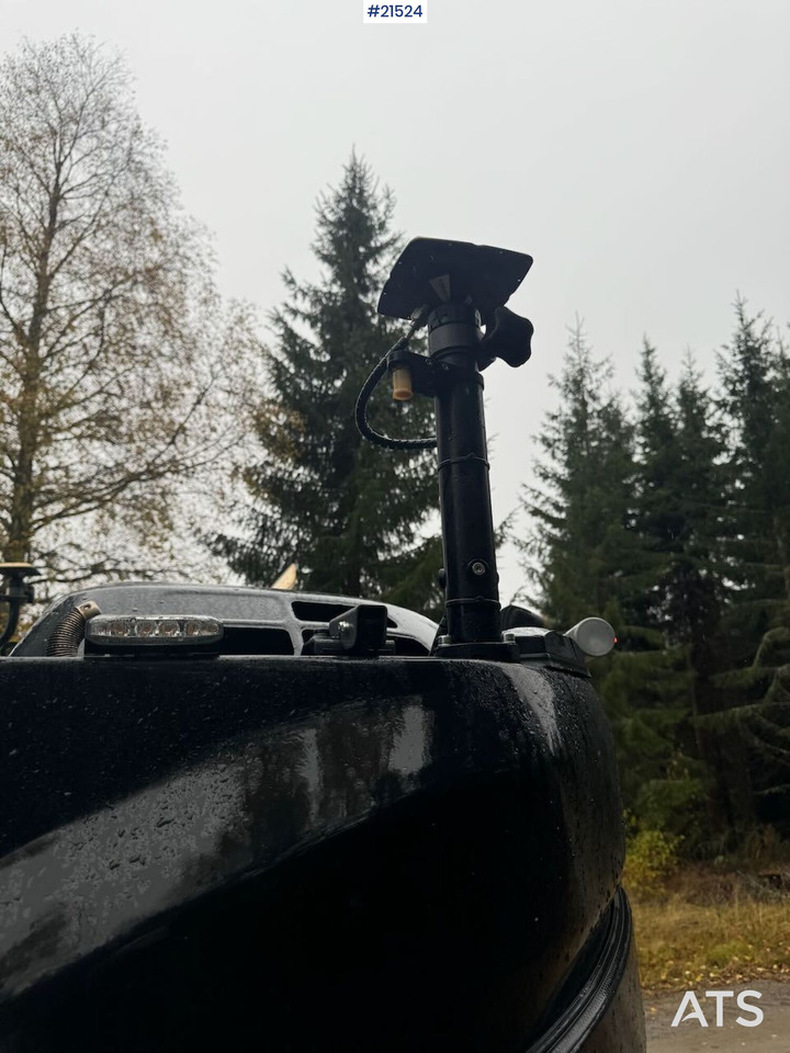 Excavadora de cadenas Kobelco SK140SRLC: foto 28 Excavadora de cadenas Kobelco SK140SRLC: foto 28