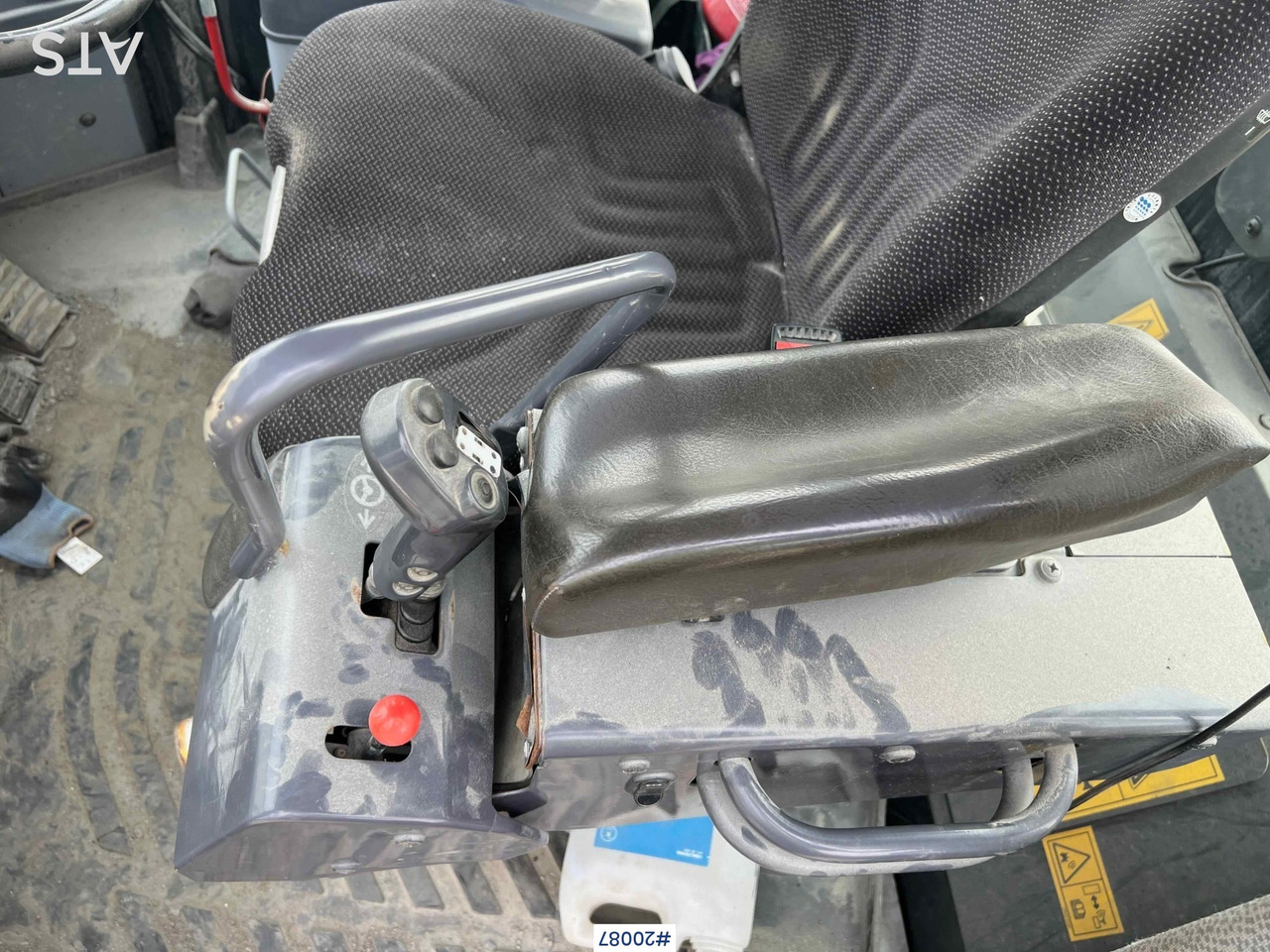 Cargadora de ruedas Komatsu WA480-6: foto 28