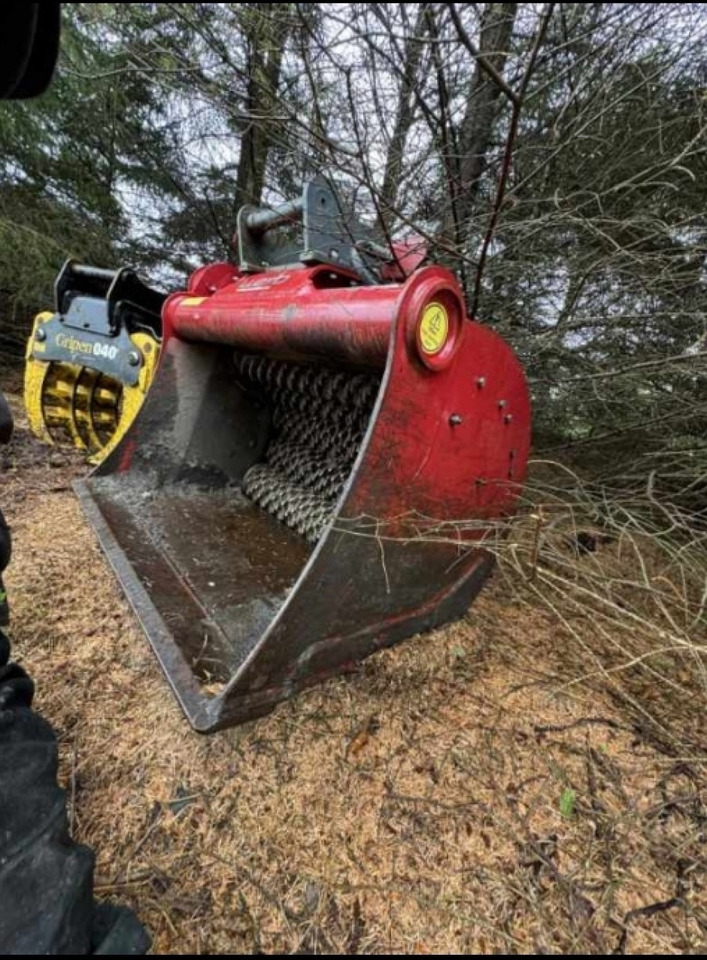 Lloyd RS8-14 soldeskuffe m/ s50-60 kombifeste - Cazo para Maquinaria de construcción: foto 2 Lloyd RS8-14 soldeskuffe m/ s50-60 kombifeste - Cazo para Maquinaria de construcción: foto 2