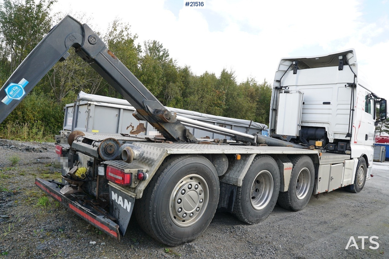 MAN TGX 35.560 - Camión multibasculante: foto 5 MAN TGX 35.560 - Camión multibasculante: foto 5