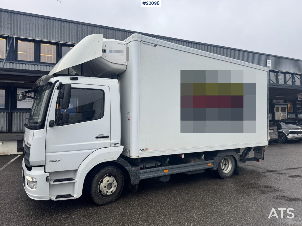Mercedes 2017 Mercedes Atego 823 Skapbil m/ Kjøl/frys aggregat. - Camión caja cerrada: foto 4 Mercedes 2017 Mercedes Atego 823 Skapbil m/ Kjøl/frys aggregat. - Camión caja cerrada: foto 4