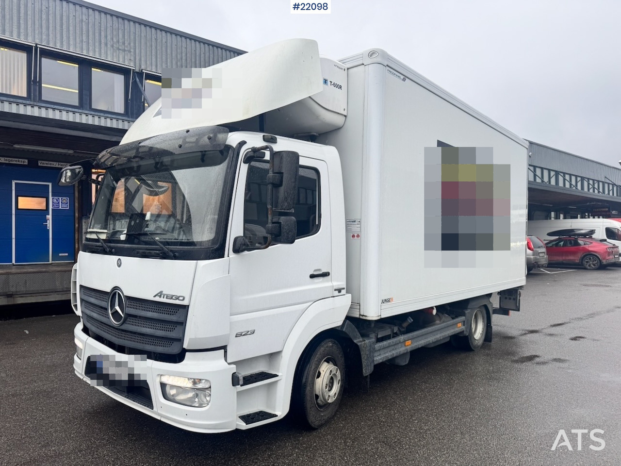 Mercedes 2017 Mercedes Atego 823 Skapbil m/ Kjøl/frys aggregat. - Camión caja cerrada: foto 1 Mercedes 2017 Mercedes Atego 823 Skapbil m/ Kjøl/frys aggregat. - Camión caja cerrada: foto 1