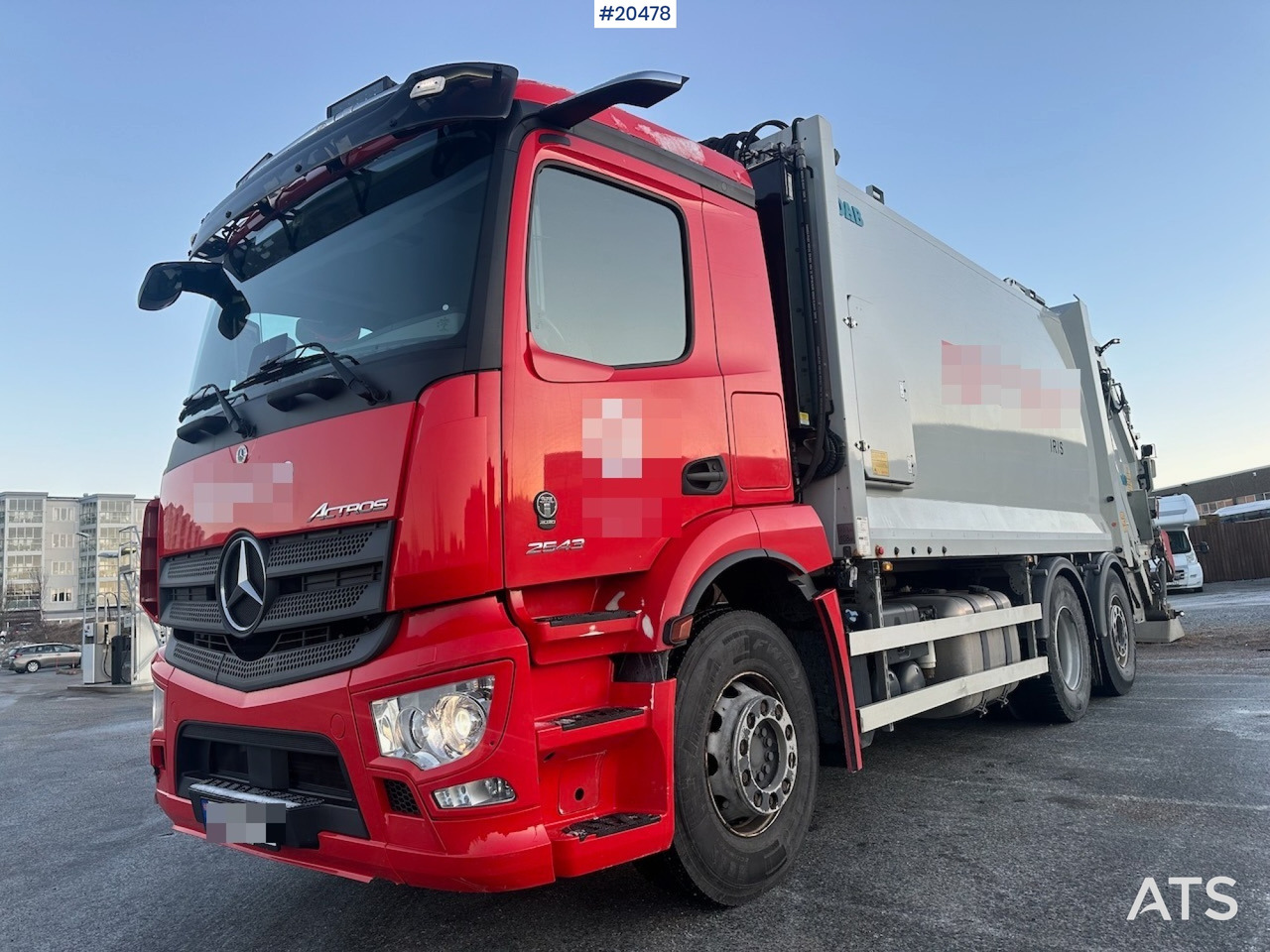 Mercedes 2021 - Camión de basura: foto 1 Mercedes 2021 - Camión de basura: foto 1