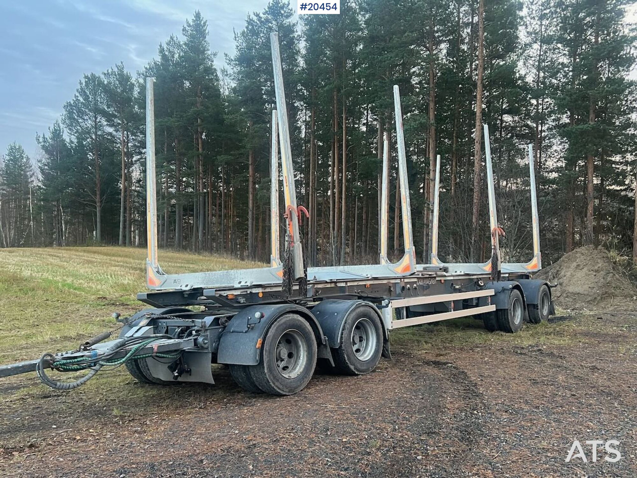 Mjølby Mjøby Tømmerhenger - Remolque maderero: foto 1 Mjølby Mjøby Tømmerhenger - Remolque maderero: foto 1