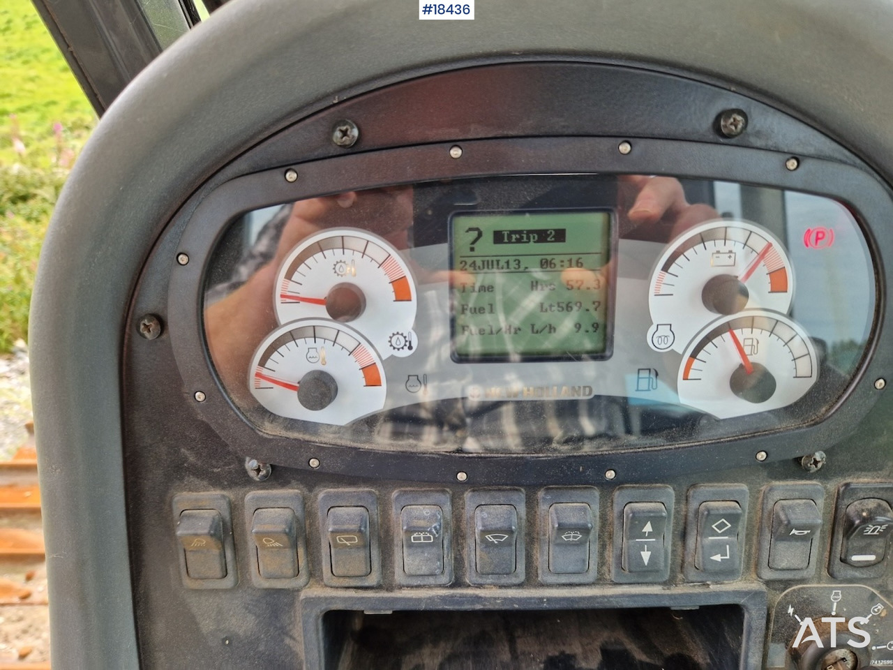 Bulldozer New Holland D150B: foto 28