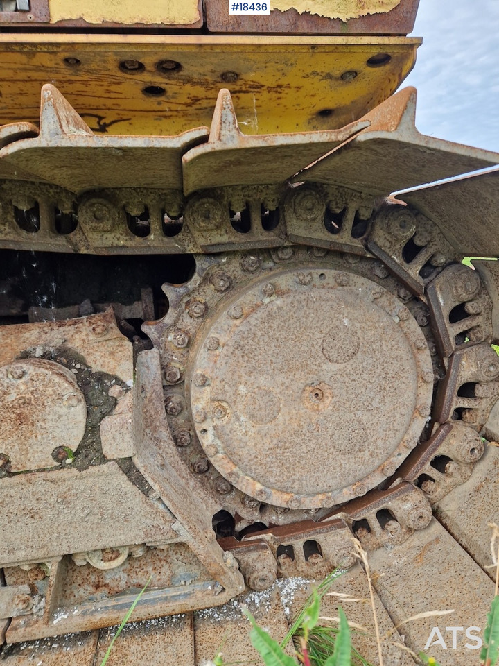 Bulldozer New Holland D150B: foto 16