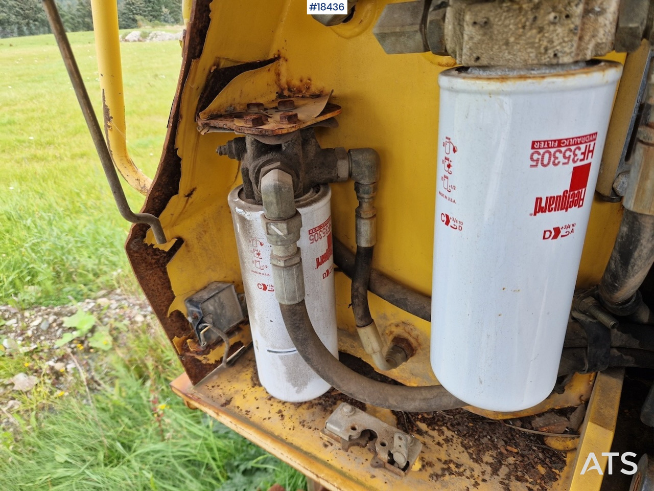 Bulldozer New Holland D150B: foto 22