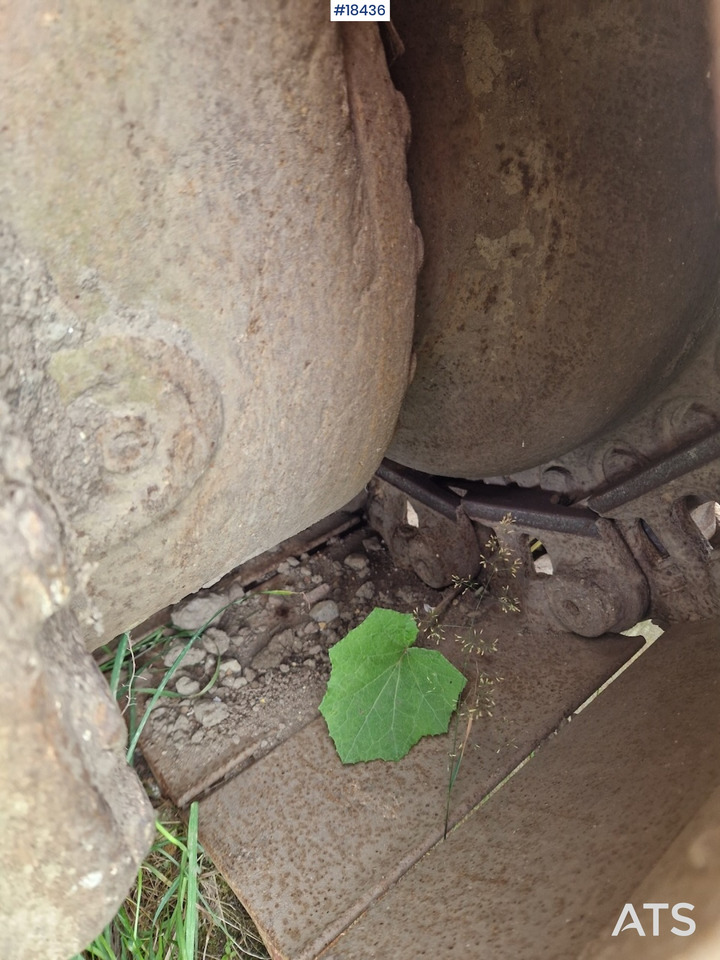 Bulldozer New Holland D150B: foto 20