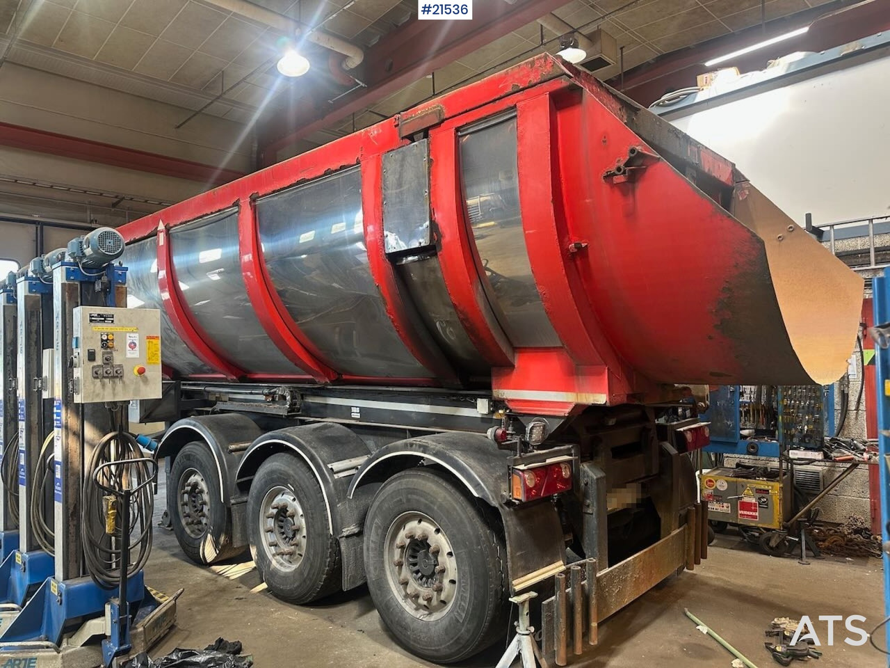 Nor-Slep SE-42 3 akslet tippsemi m/ kapellduk - Semirremolque volquete: foto 2 Nor-Slep SE-42 3 akslet tippsemi m/ kapellduk - Semirremolque volquete: foto 2