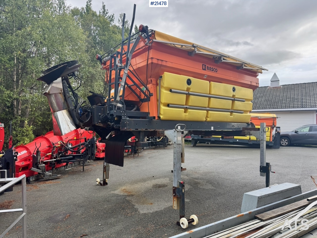 Rasco L4500 - Esparcidor de sal: foto 3 Rasco L4500 - Esparcidor de sal: foto 3