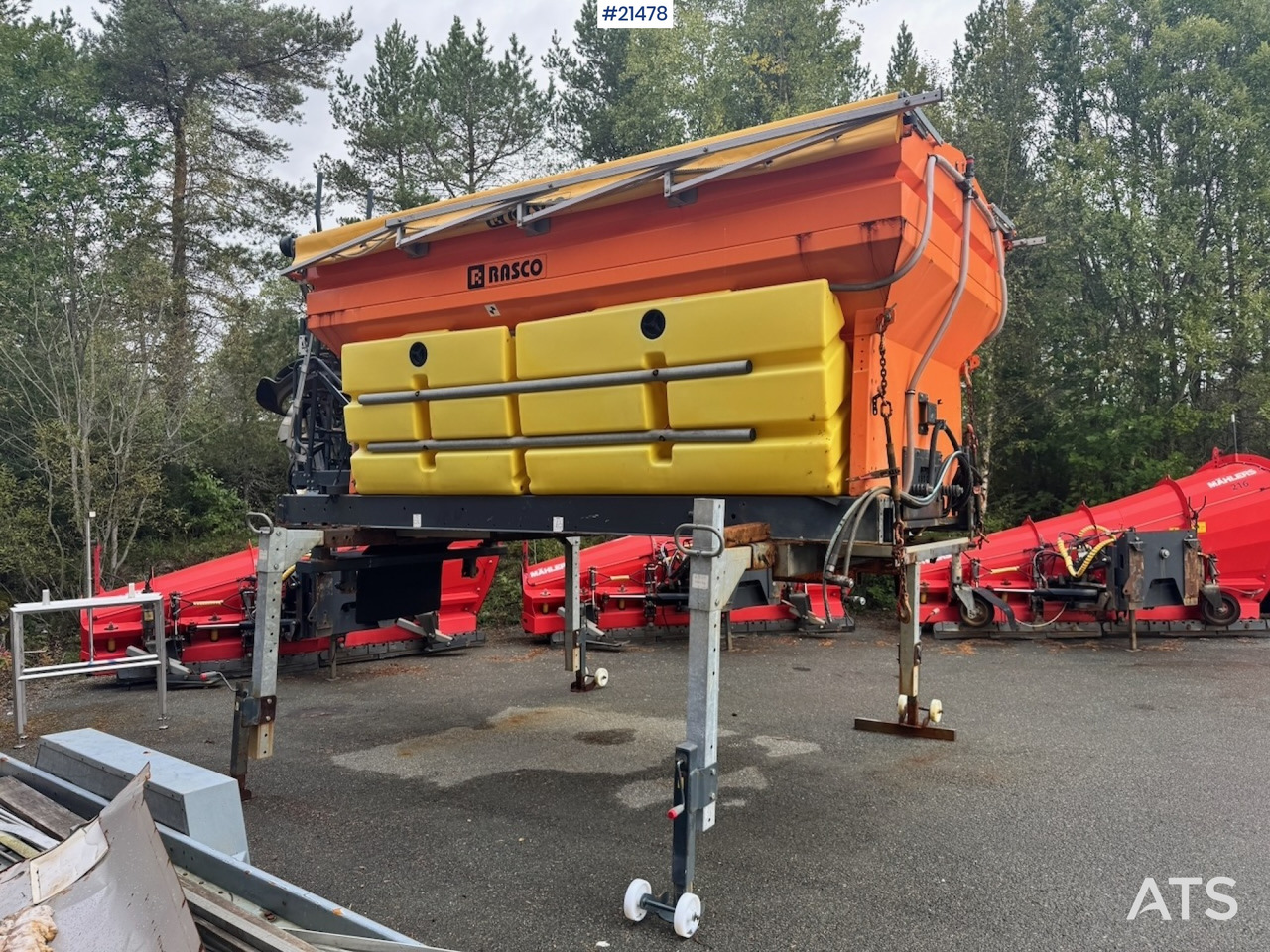 Rasco L4500 - Esparcidor de sal: foto 2 Rasco L4500 - Esparcidor de sal: foto 2