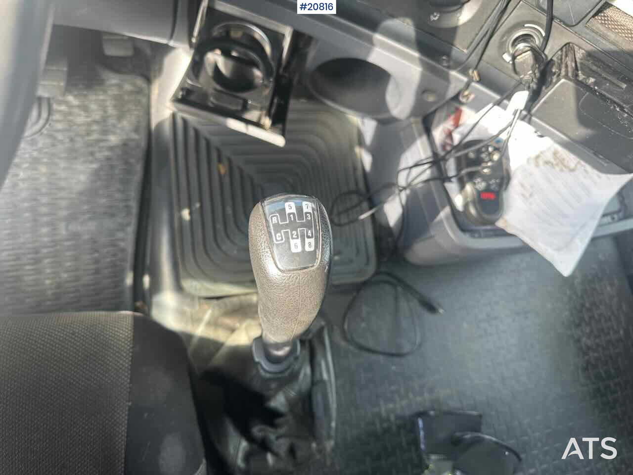 Camión caja cerrada Scania R480 3 akslet conatinerbil m/ lift: foto 22 Camión caja cerrada Scania R480 3 akslet conatinerbil m/ lift: foto 22