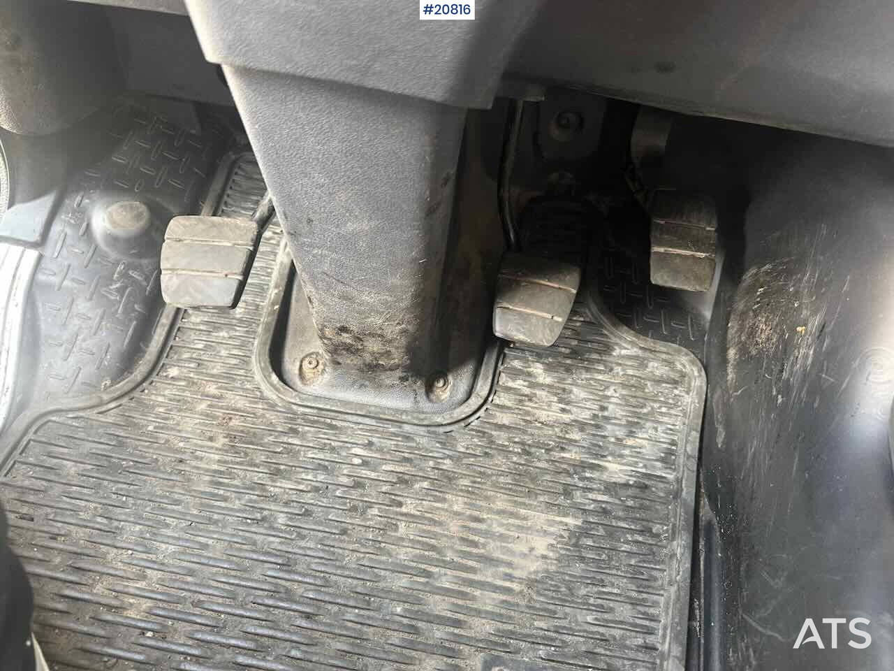 Camión caja cerrada Scania R480 3 akslet conatinerbil m/ lift: foto 24 Camión caja cerrada Scania R480 3 akslet conatinerbil m/ lift: foto 24