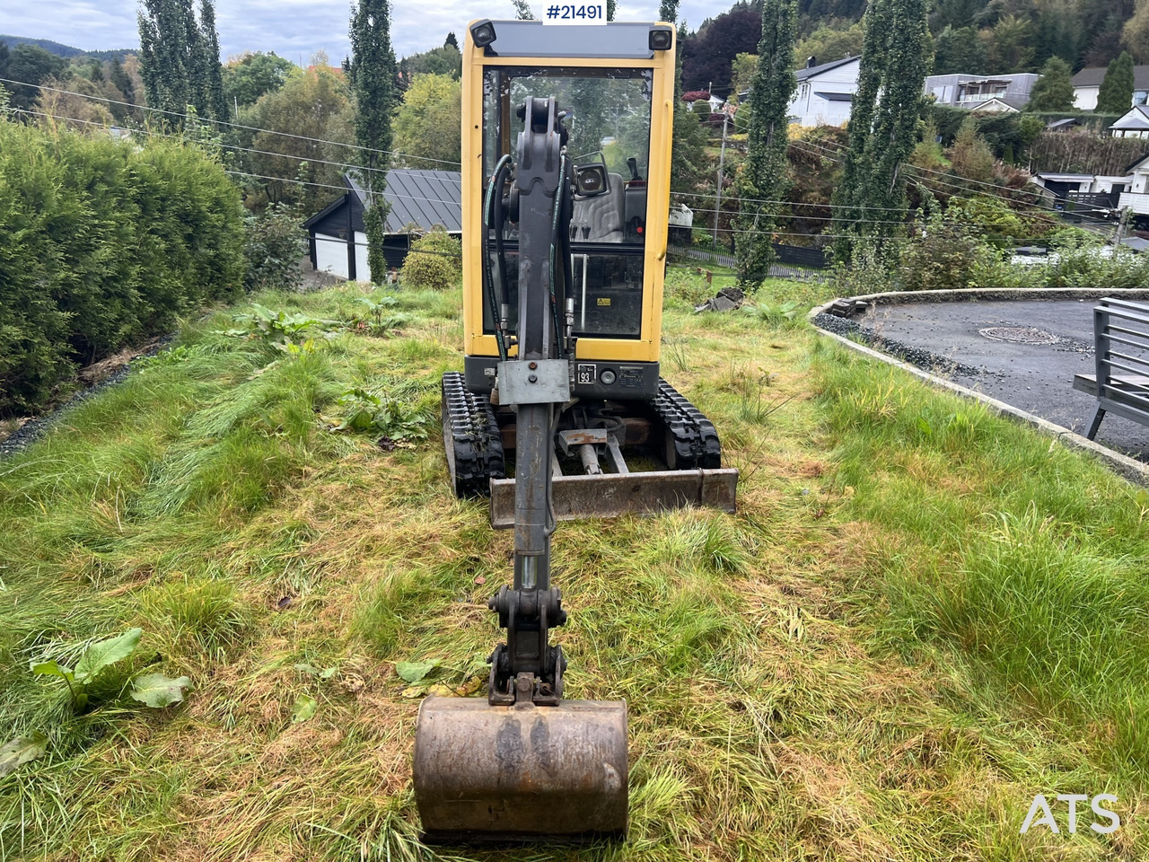 Volvo EC15B - Miniexcavadora: foto 3 Volvo EC15B - Miniexcavadora: foto 3