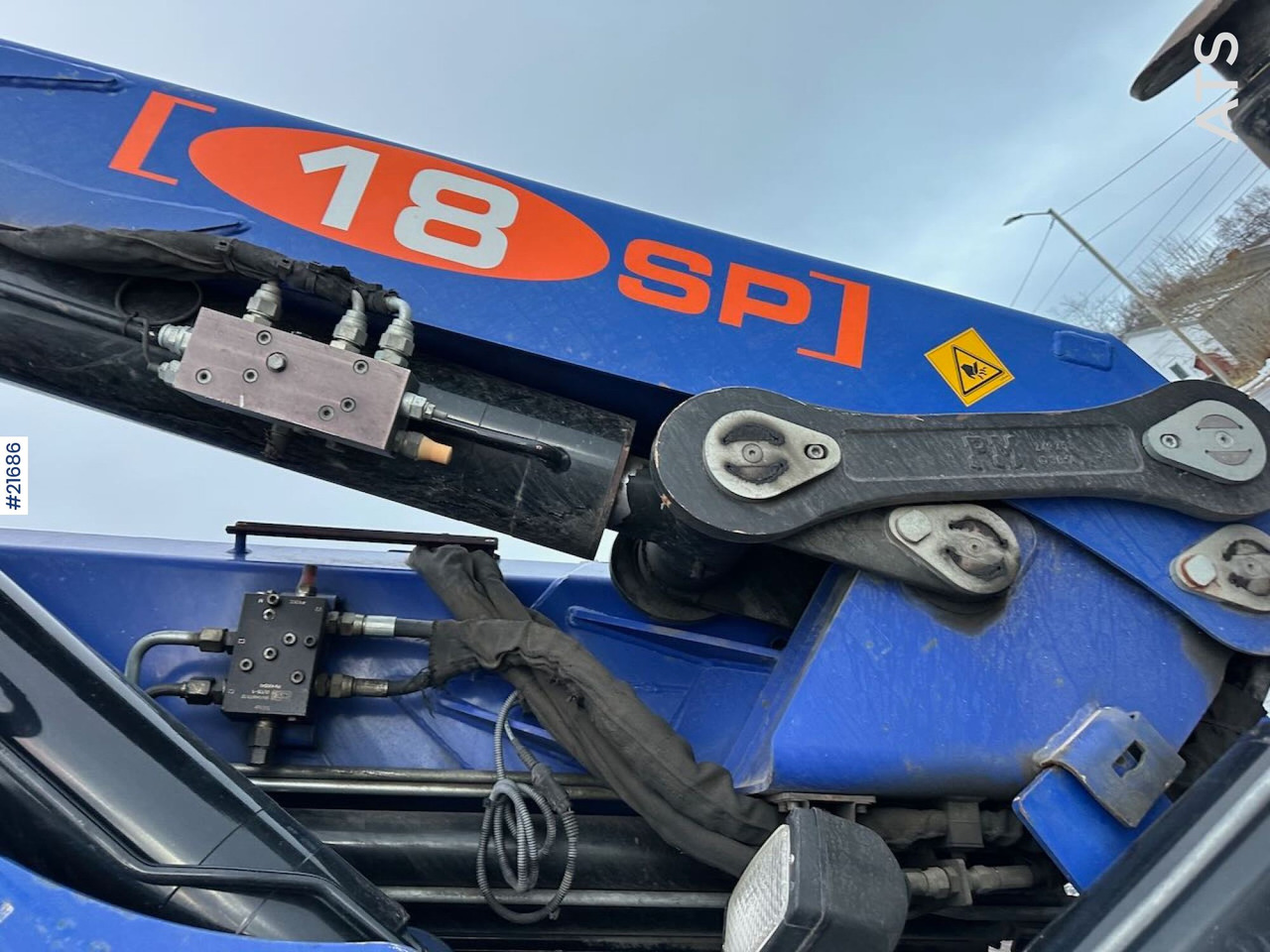 Camión grúa Volvo FM12 Globetrotter 6x4 kranbil m/ bak montert 18 t/m kran og vinsj. SE VIDEO: foto 27 Camión grúa Volvo FM12 Globetrotter 6x4 kranbil m/ bak montert 18 t/m kran og vinsj. SE VIDEO: foto 27