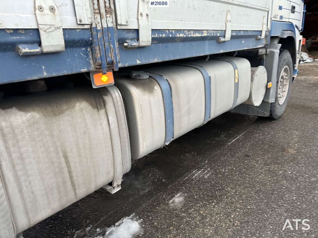 Camión grúa Volvo FM12 Globetrotter 6x4 kranbil m/ bak montert 18 t/m kran og vinsj. SE VIDEO: foto 10 Camión grúa Volvo FM12 Globetrotter 6x4 kranbil m/ bak montert 18 t/m kran og vinsj. SE VIDEO: foto 10