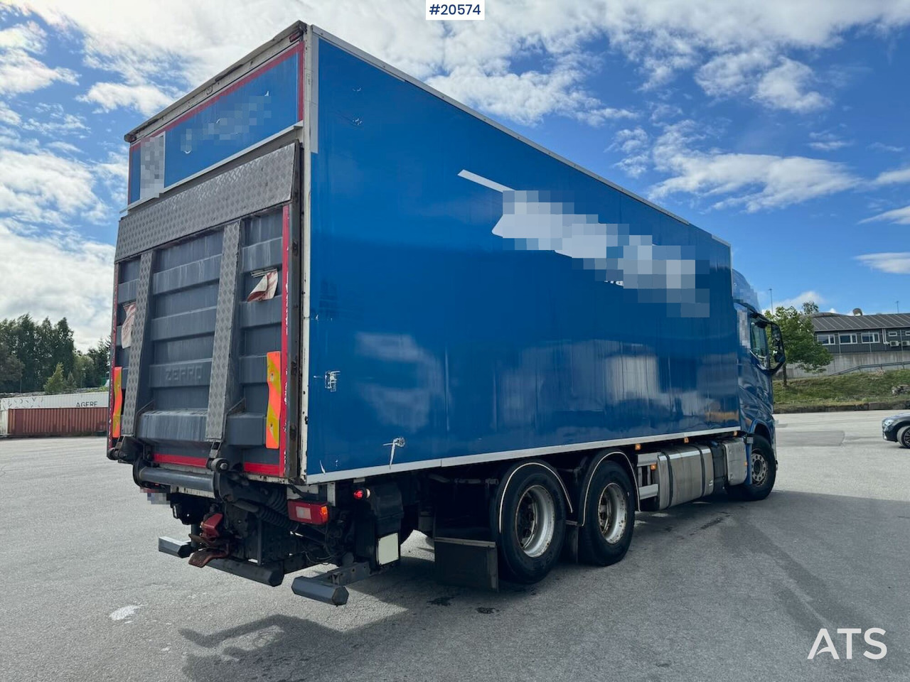 Volvo Fh540 6x2 skapbil m/ full sideåpning og lift - Camión caja cerrada: foto 5 Volvo Fh540 6x2 skapbil m/ full sideåpning og lift - Camión caja cerrada: foto 5
