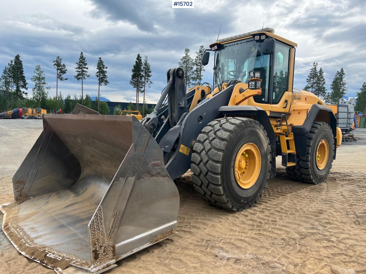 Volvo L110G - Cargadora de ruedas: foto 1 Volvo L110G - Cargadora de ruedas: foto 1