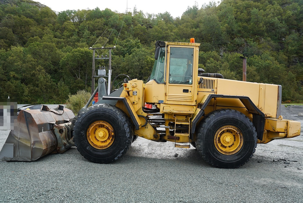 Volvo Volvo L120C hjullaster med 3. funksjon - Cargadora de ruedas: foto 5 Volvo Volvo L120C hjullaster med 3. funksjon - Cargadora de ruedas: foto 5