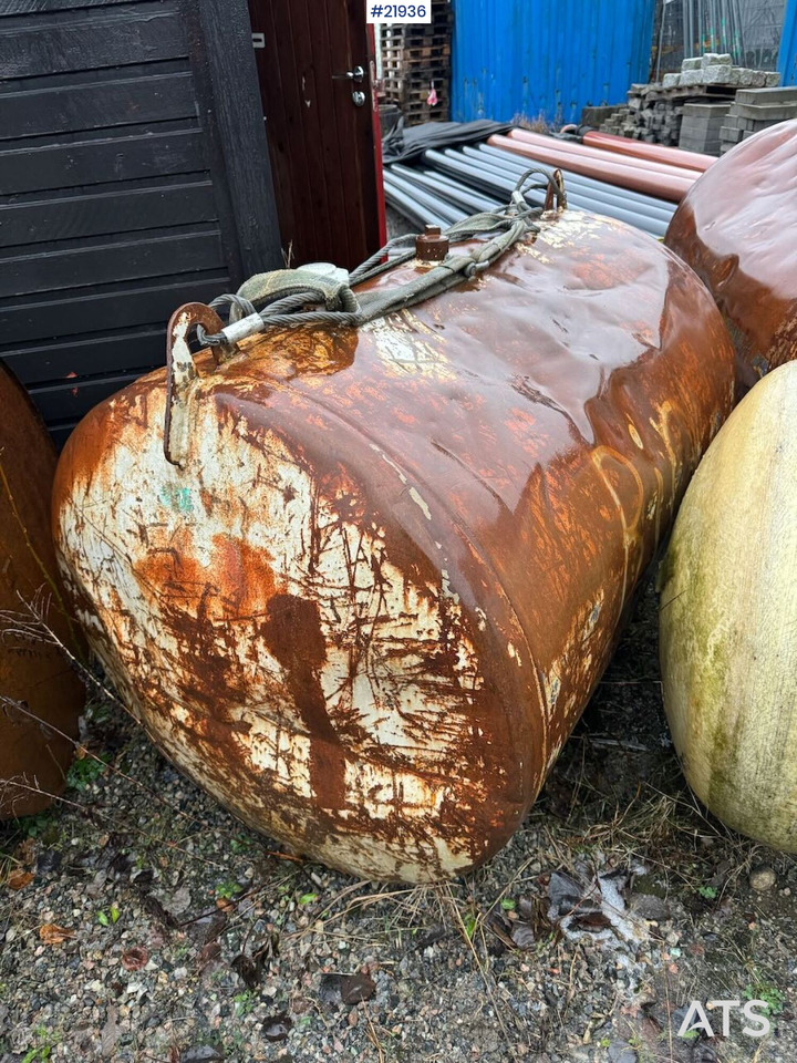 Dieseltanker på 1000l - Tanque de almacenamiento: foto 4 Dieseltanker på 1000l - Tanque de almacenamiento: foto 4