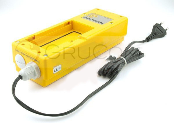 Hetronic original charger 6830303000 / FBH1200 / 68303010 / 6830303001 - Sistema eléctrico para Grúa para camión: foto 1 Hetronic original charger 6830303000 / FBH1200 / 68303010 / 6830303001 - Sistema eléctrico para Grúa para camión: foto 1