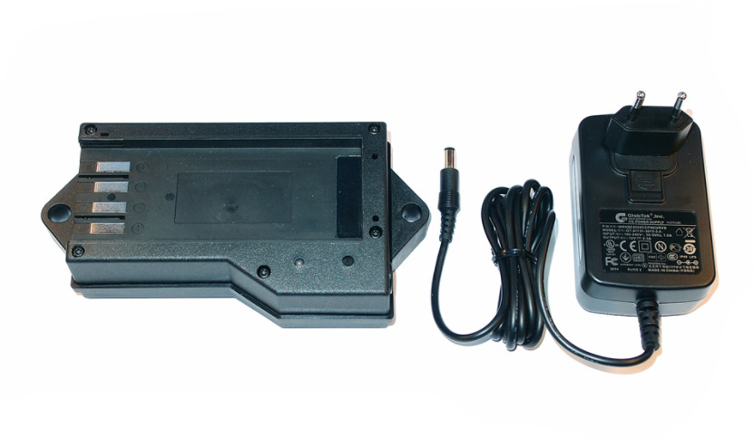 Original charger NBB Hiab radiodrive 9847677 - Sistema eléctrico para Grúa para camión: foto 2 Original charger NBB Hiab radiodrive 9847677 - Sistema eléctrico para Grúa para camión: foto 2