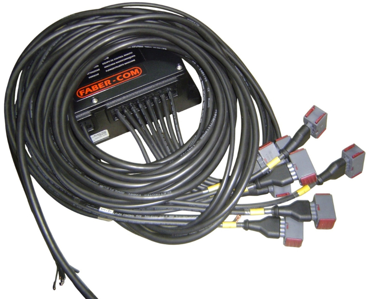 Scanreco RC400 Remote Control – 8 functions RM8-Scanreco - Sistema eléctrico para Grúa para camión: foto 3 Scanreco RC400 Remote Control – 8 functions RM8-Scanreco - Sistema eléctrico para Grúa para camión: foto 3