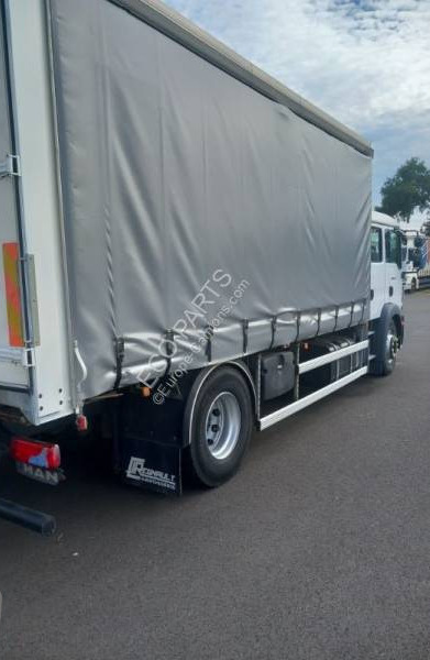 MAN TGM 18.290 - Camión lona: foto 4 MAN TGM 18.290 - Camión lona: foto 4