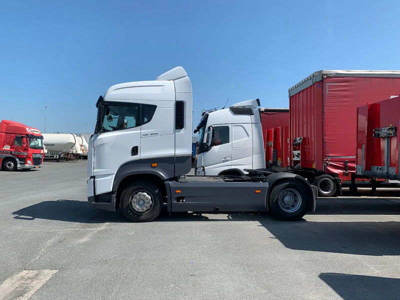 BMC Tughra 1846 Elegance 460PK Euro 6 powered by Iveco - Cabeza tractora: foto 3 BMC Tughra 1846 Elegance 460PK Euro 6 powered by Iveco - Cabeza tractora: foto 3