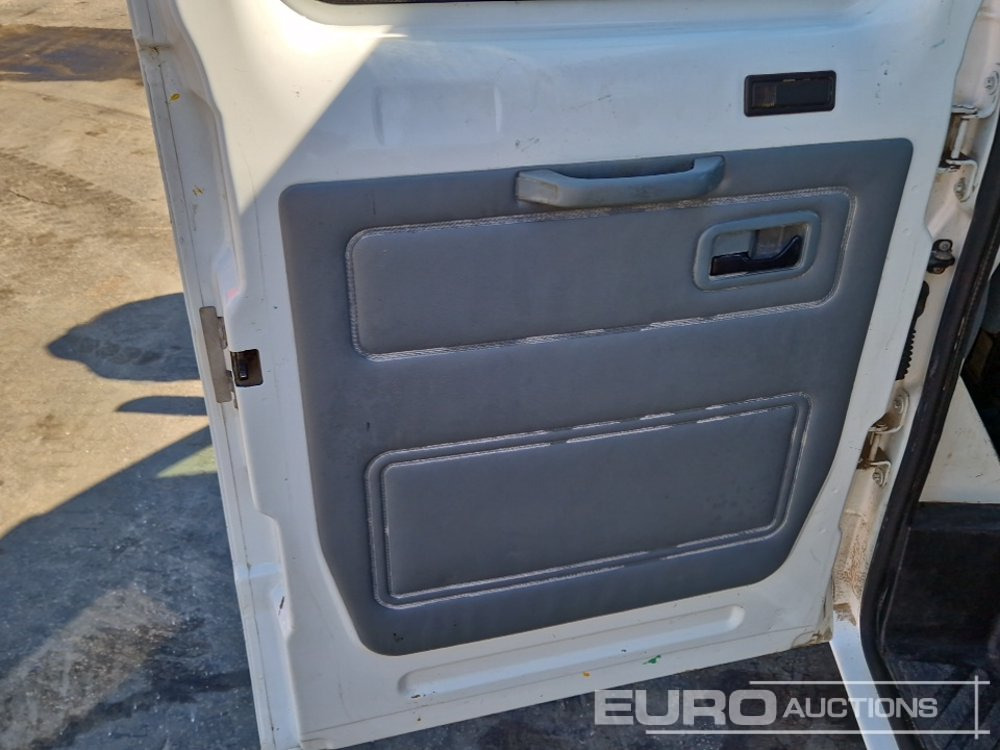 Furgoneta caja abierta 2012 Ford Transit Tourneo: foto 24