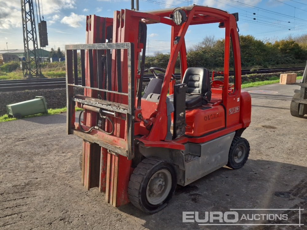 2012 Nissan U1D2A25LQ - Carretilla elevadora de gas: foto 1 2012 Nissan U1D2A25LQ - Carretilla elevadora de gas: foto 1