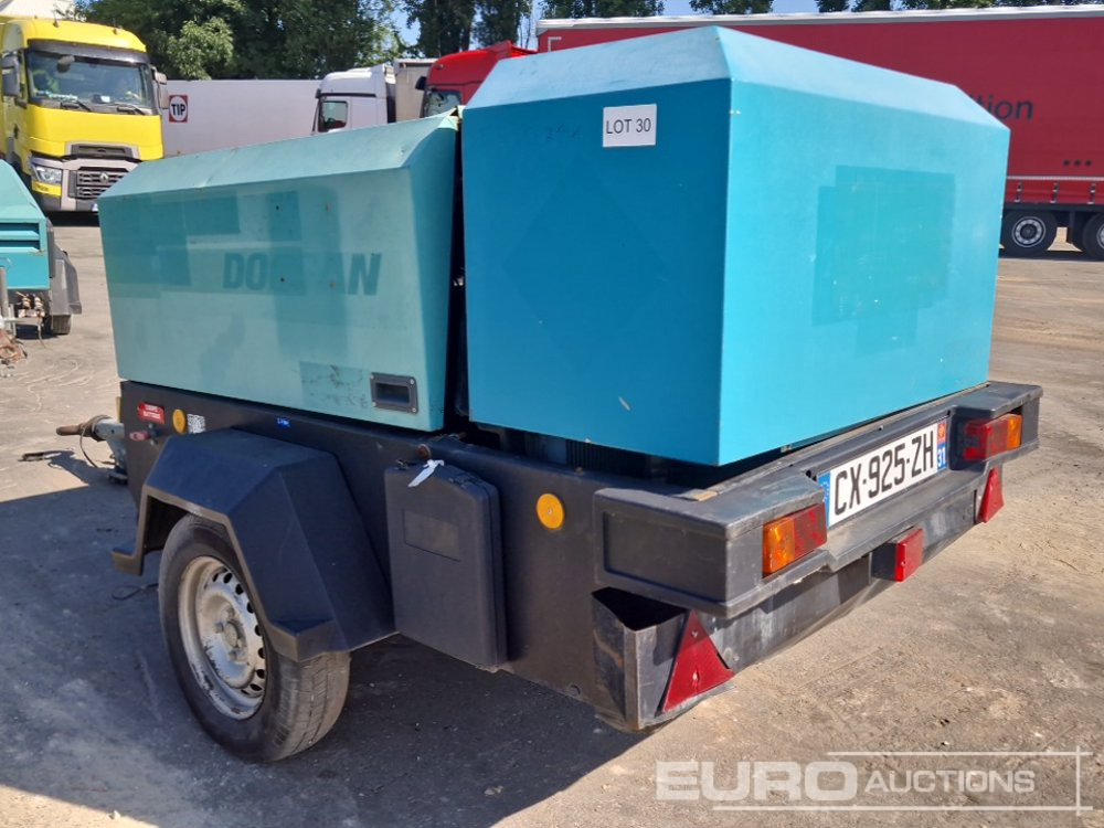 2013 Doosan 751 175CFM - Compresor de aire: foto 2 2013 Doosan 751 175CFM - Compresor de aire: foto 2