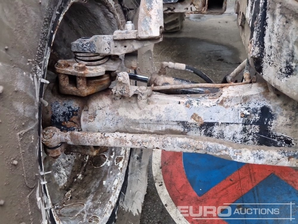 Tractor 2013 New Holland T6030: foto 26 Tractor 2013 New Holland T6030: foto 26