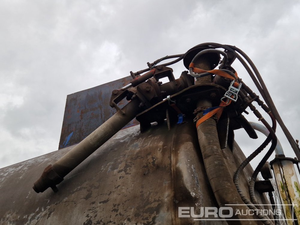 Tractor 2013 New Holland T6030: foto 15 Tractor 2013 New Holland T6030: foto 15