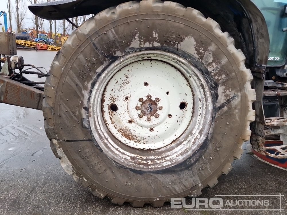 Tractor 2013 New Holland T6030: foto 25 Tractor 2013 New Holland T6030: foto 25